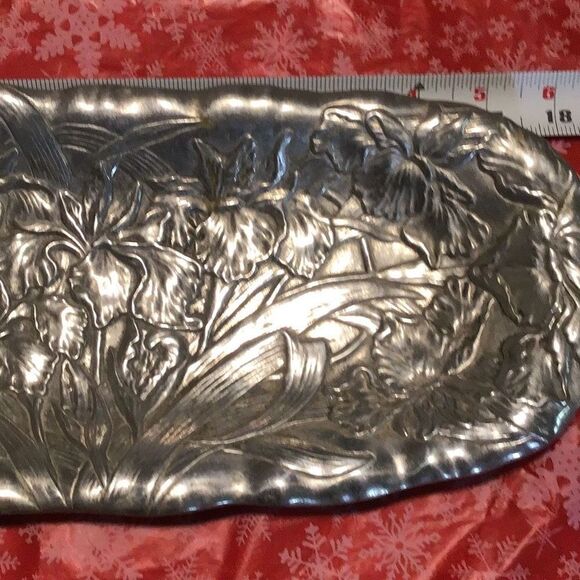 Serving platter beautiful Arthur Court Iris pattern - Picture 5 of 6